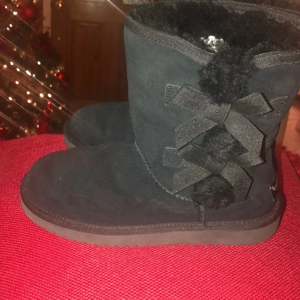 UGG beautiful girls boots size 6 GUC KOOLABURRA